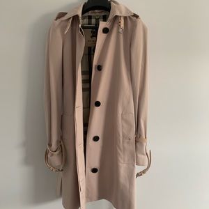 Authentic Burberry ice pink trench coat